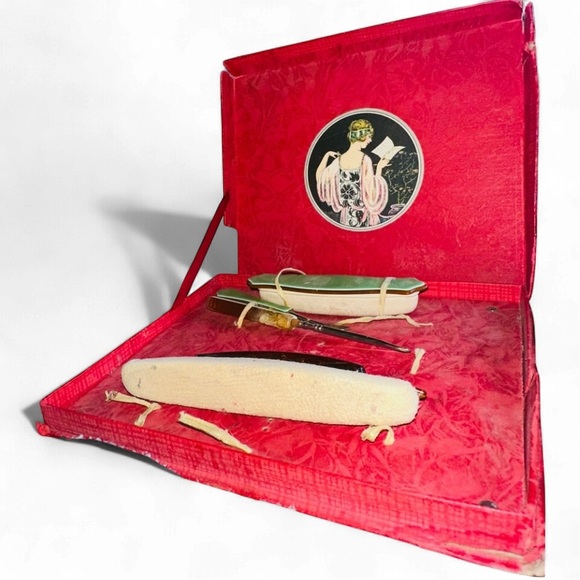 1920’s ANTIQUE MANICURE IN ORIGINAL BOX Accessories - ANTIQUE 1920’s MANICURE Kit with Accessories in its ORIGINAL box